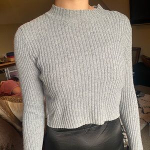 Brandy Melville gray sweater
